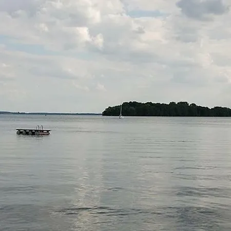Seeperle 11 Mit Ruderboot Am Schweriner - Abc211 Ferienhaus